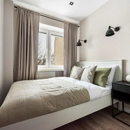 Apartment Nowolipki Modern By Bookinghost Warschau