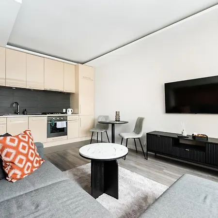 Nowolipki Modern Lägenhet